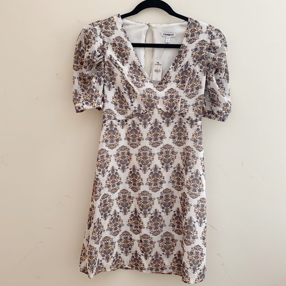 Express | Floral Paisley Dress - Picture 3 of 6